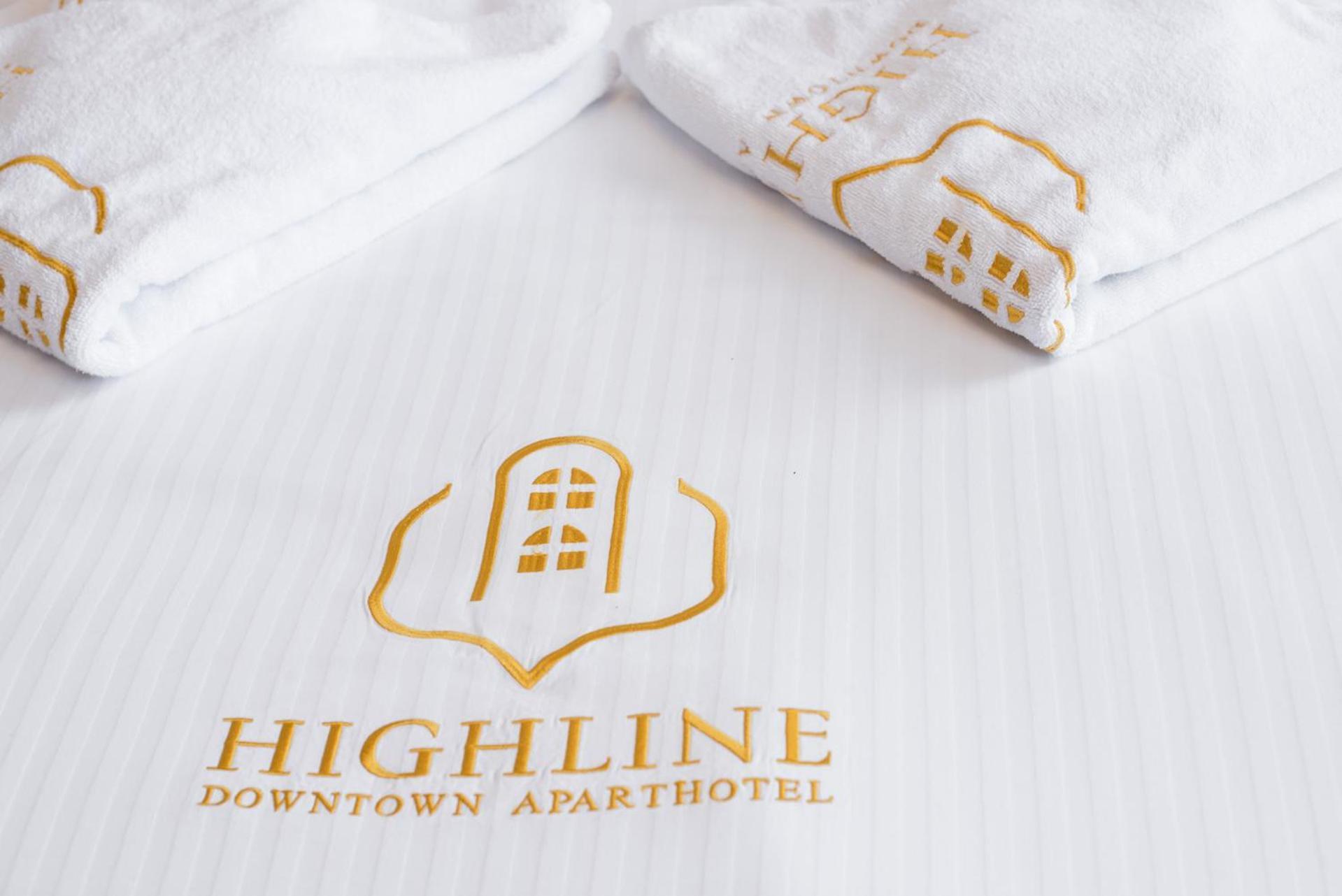 Highline Downtown Aparthotel Oldtown Unirii Square Bucareste Exterior foto